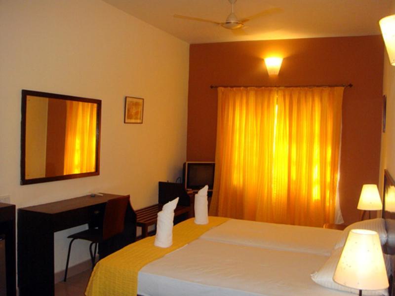 Hotel Pristine Resort Utorda Εξωτερικό φωτογραφία